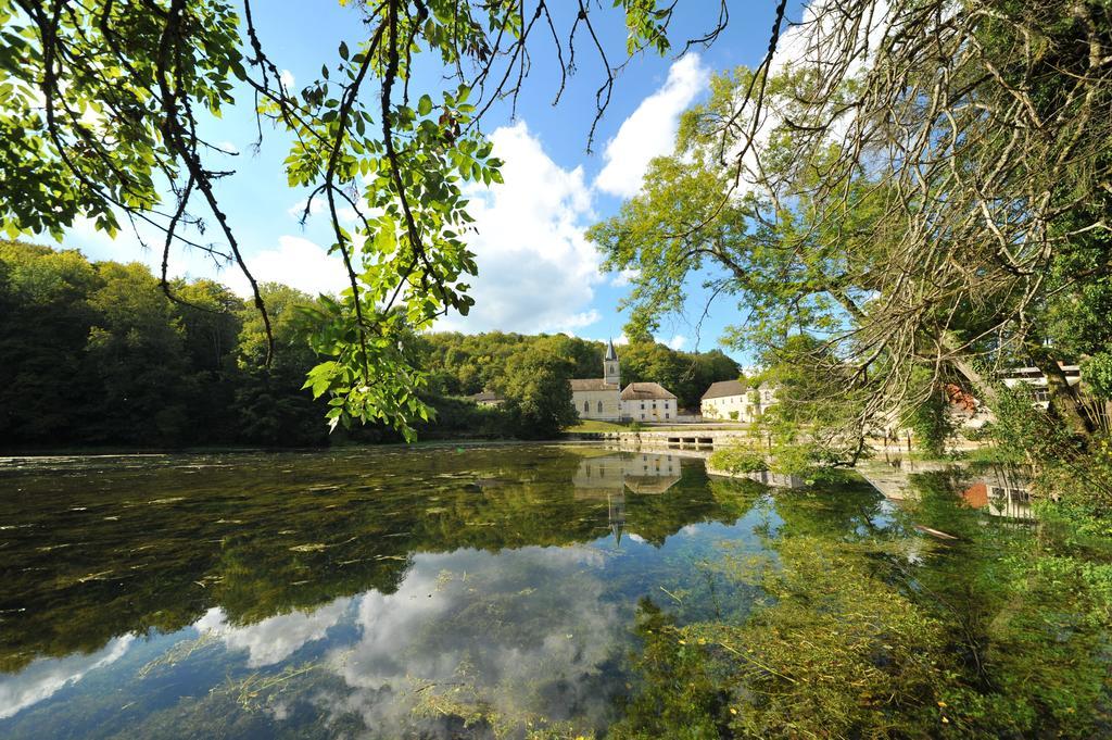 Gentilhommiere Eaux Bleues Bed & Breakfast Ecot-la Combe Eksteriør bilde