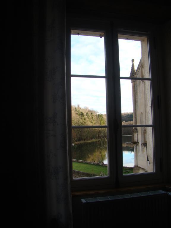 Gentilhommiere Eaux Bleues Bed & Breakfast Ecot-la Combe Rom bilde